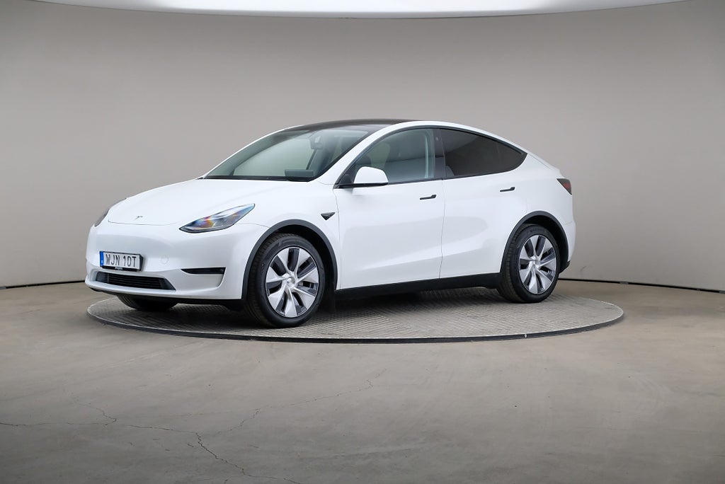 Tesla Model Y Long Range Awd