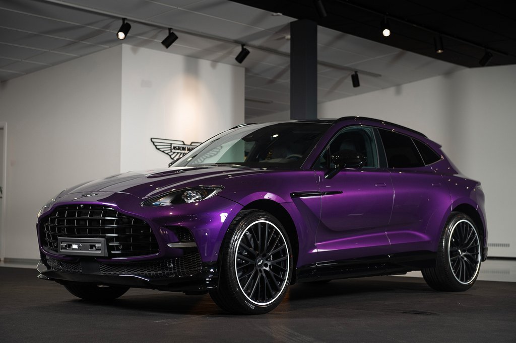 Aston Martin DBX707  4.0 V8 707 HK