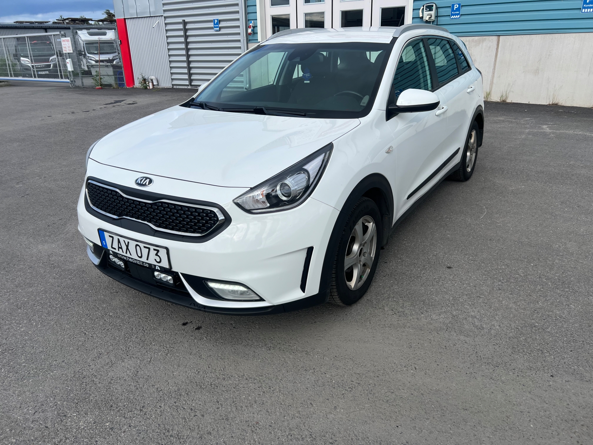 Kia Niro 2018, photo 7/36