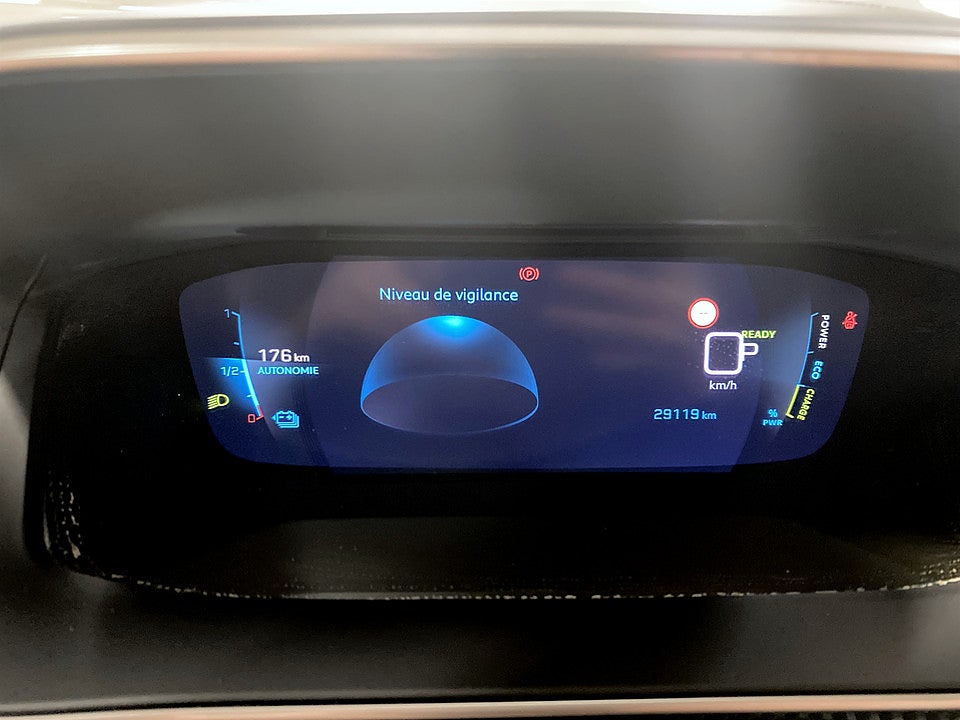 Bild på Peugeot E-208 Allure Pack 50kWh 136hk Aut CARPLAY