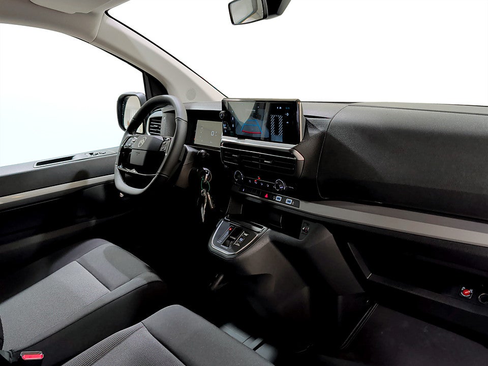 Bild på Citroën Jumpy Spacetourer PLUS BlueHDi 9-SITS Aut - OMGÅENDE LEVERANS!