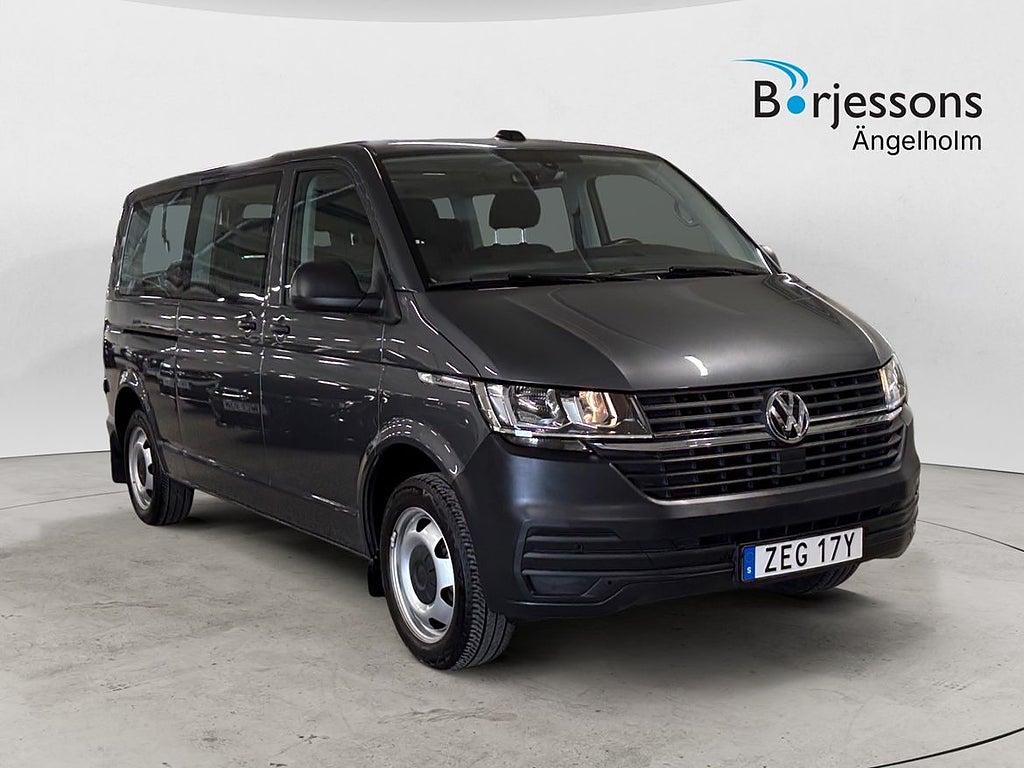 Volkswagen Caravelle Trendline 2,0 TDI 150 hk DSG 9-sits Drag Parkvärmare 