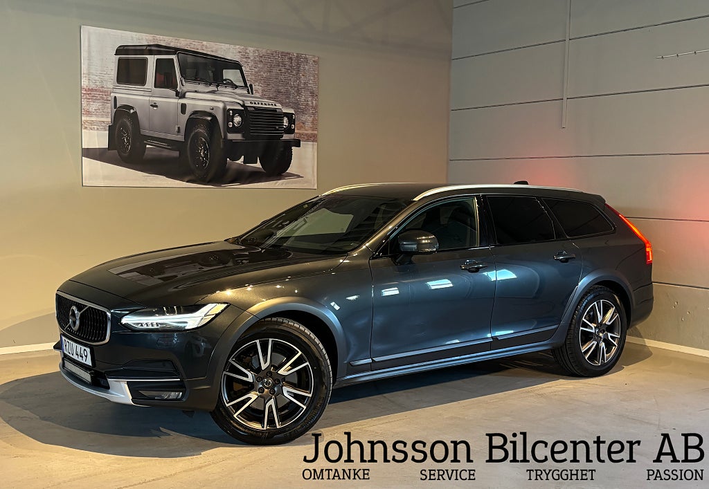 Volvo V90 Cross Country D4 AWD Inscription Pro Voc Nyservad Skinn Drag Ledramp