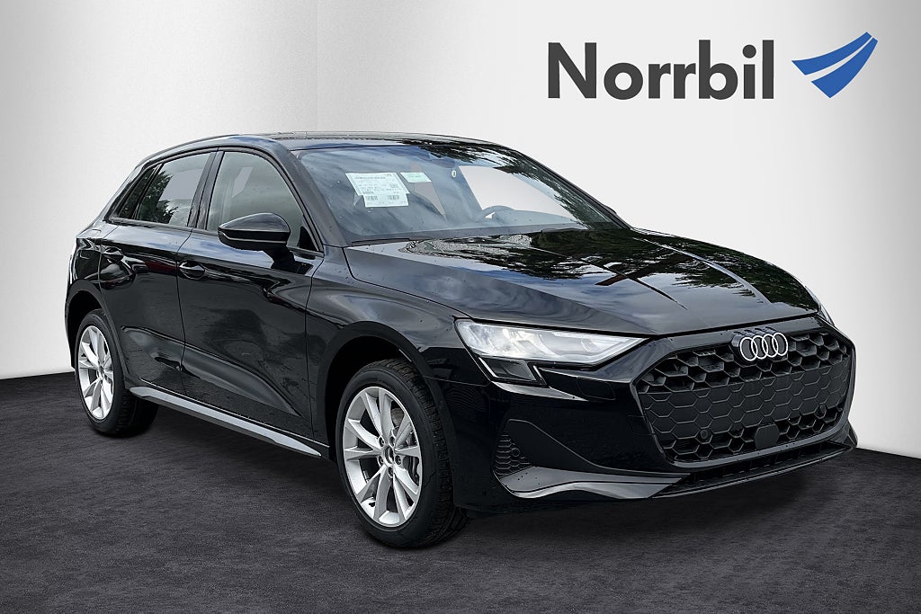 Audi A3 Sportback 40 e-Hybrid 204HK, B-Kamera, Audi Choice!!