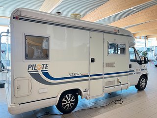 Husbil-halvintegrerad Pilote E FIRST 62 3 av 16