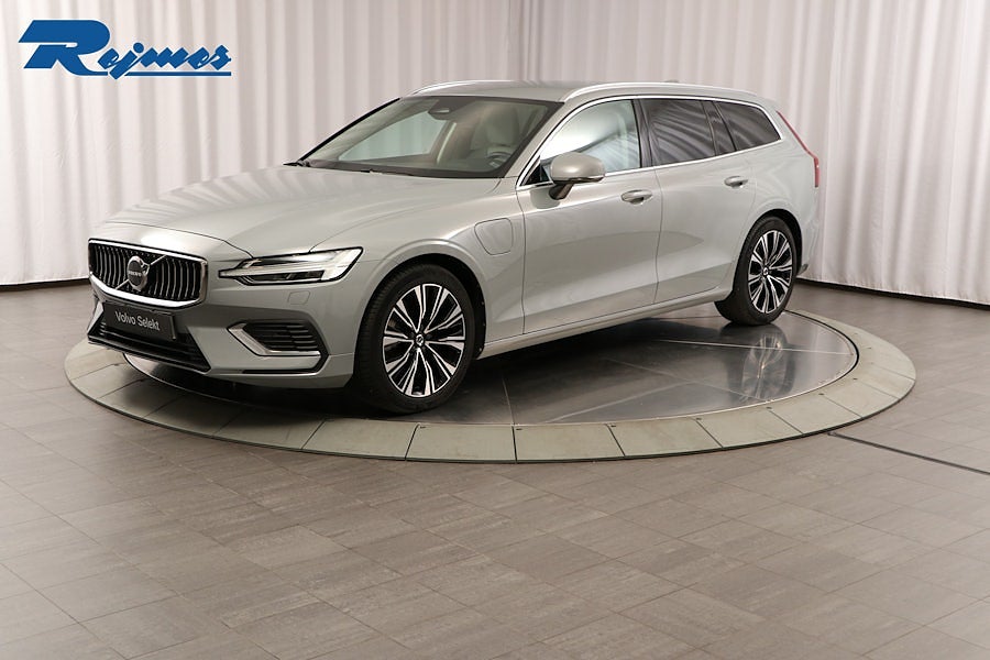 Volvo V60 Recharge T6 II Core Bright