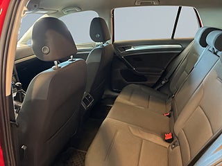 Volkswagen Golf 5-dörrar 1.6 TDI Base Mvärme Bkamera Drag CarPlay S&V – bild 13