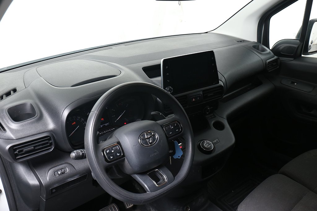 Toyota Proace City 1,2 Turbo 130hk Aut Kamera 3-sits Moms 2021