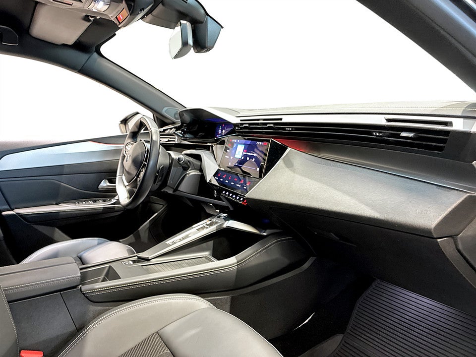 Bild på Peugeot 408 GT 1.2 PT 130hk Aut B-KAMERA NAVI