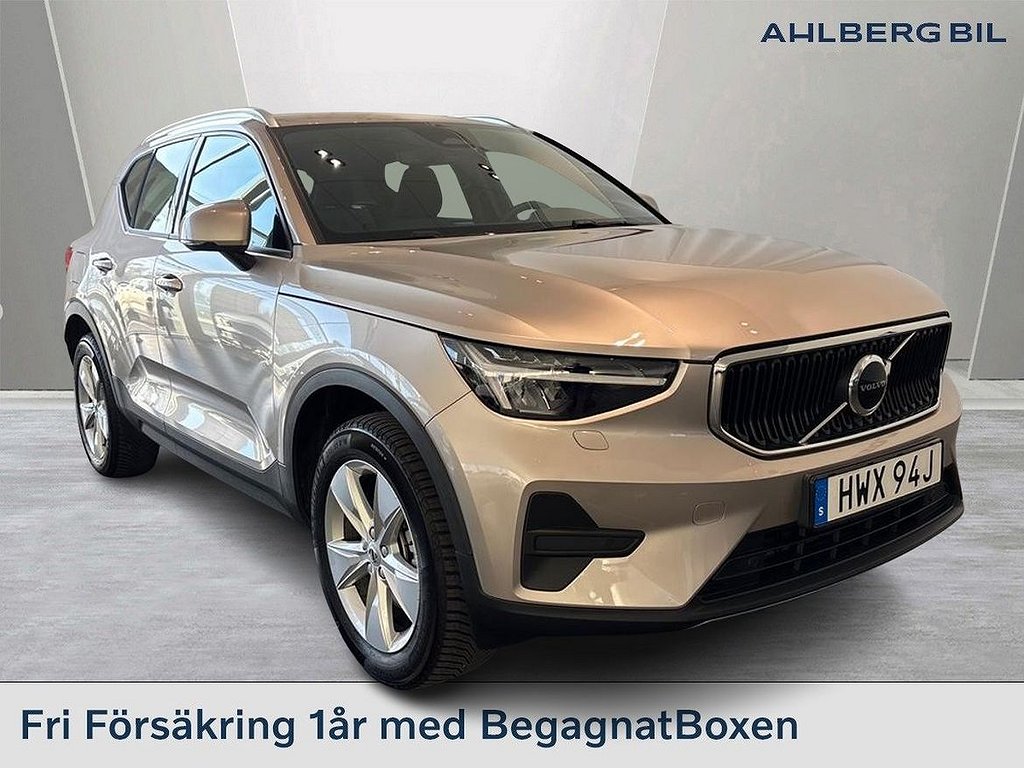 Volvo XC40 B4 FWD Bensin Core SE II,Förarstöd, Parkeringskamera Bak, Bakluc