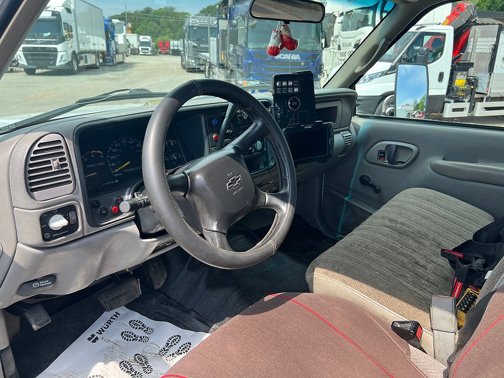 GMC SIERRA C3500 HD Garagebärgare