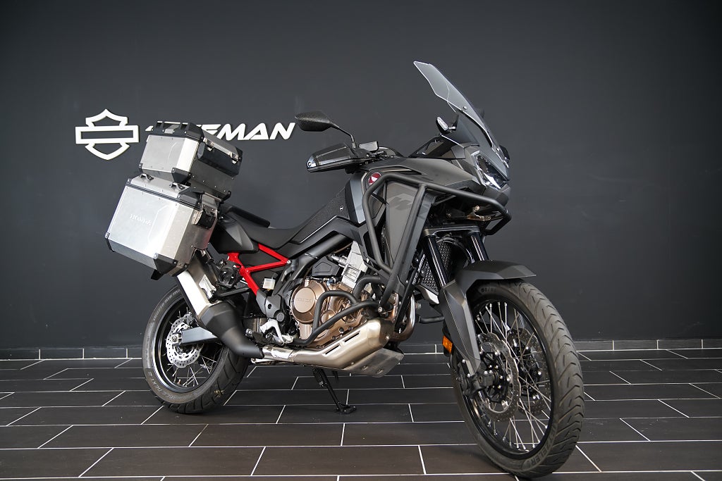 Honda CRF1100A Africa Twin Tour Pack 