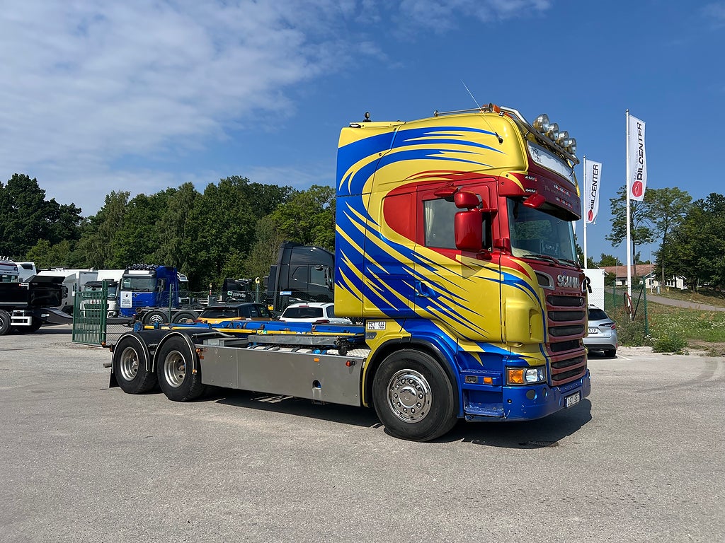 Scania R560 V8 6x4 Tandem, Lastväxlare
