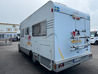 Husbil-halvintegrerad Sunlight T63 19 av 20