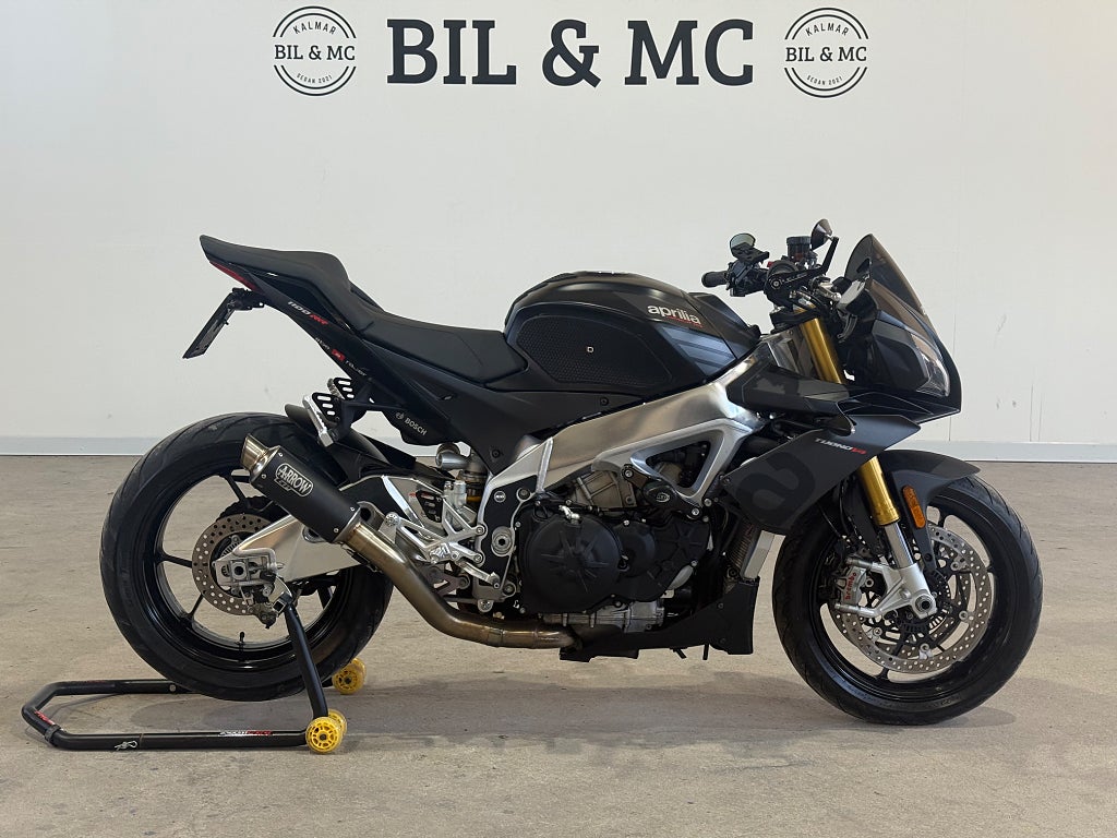 Aprilia Tuono V4 1100 RR 1,1 uttagen 2021 0kr insats räntekampanj