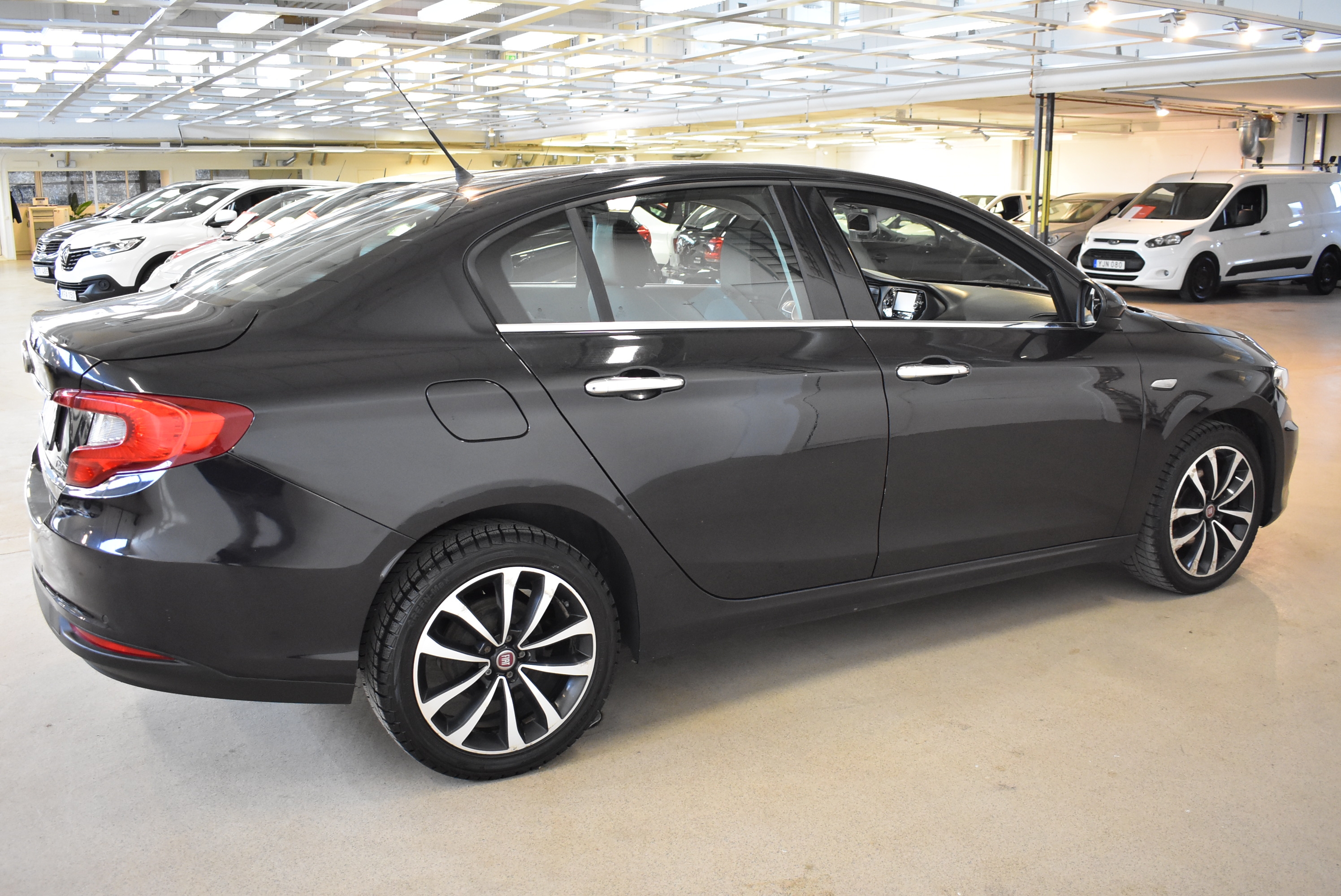 Fiat Tipo Sedan 1.6 E.Torq Euro 6 2016, kuva 3/43