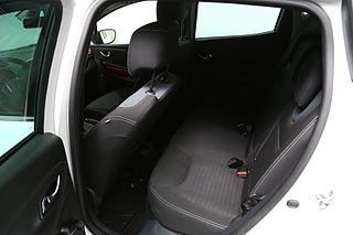 Halvkombi Renault Clio 24 av 25