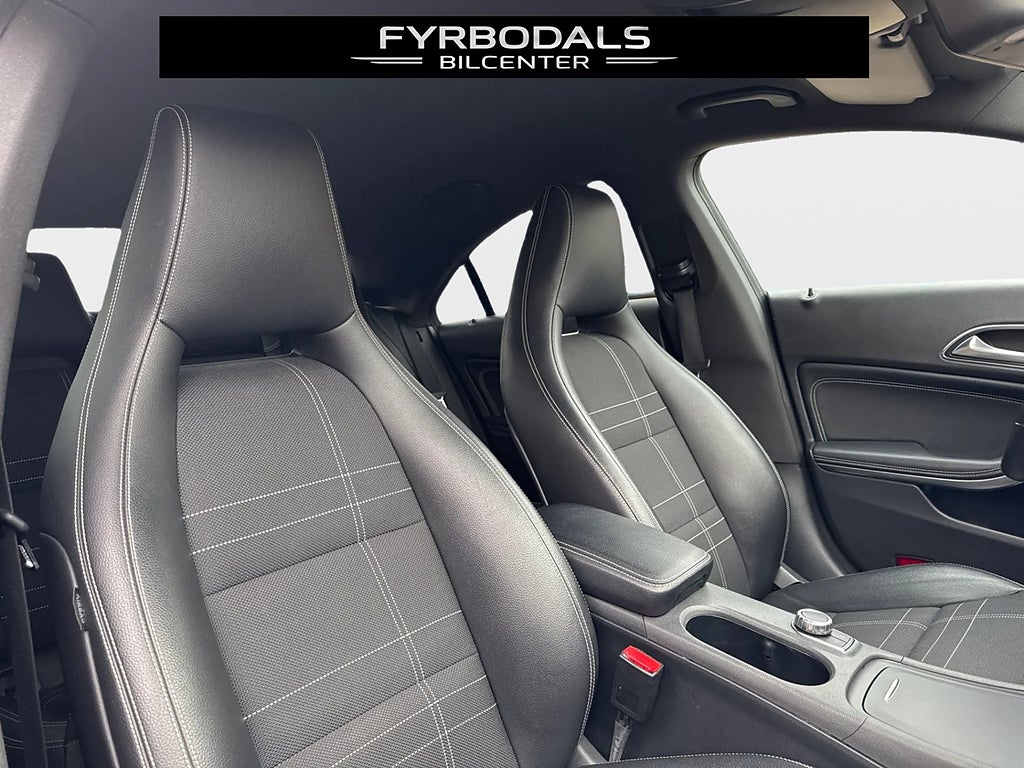 Mercedes-Benz CLA220 220 CDI 170hk Automat Urban Line Kamera 1224kr/månaden 2015, bild 26