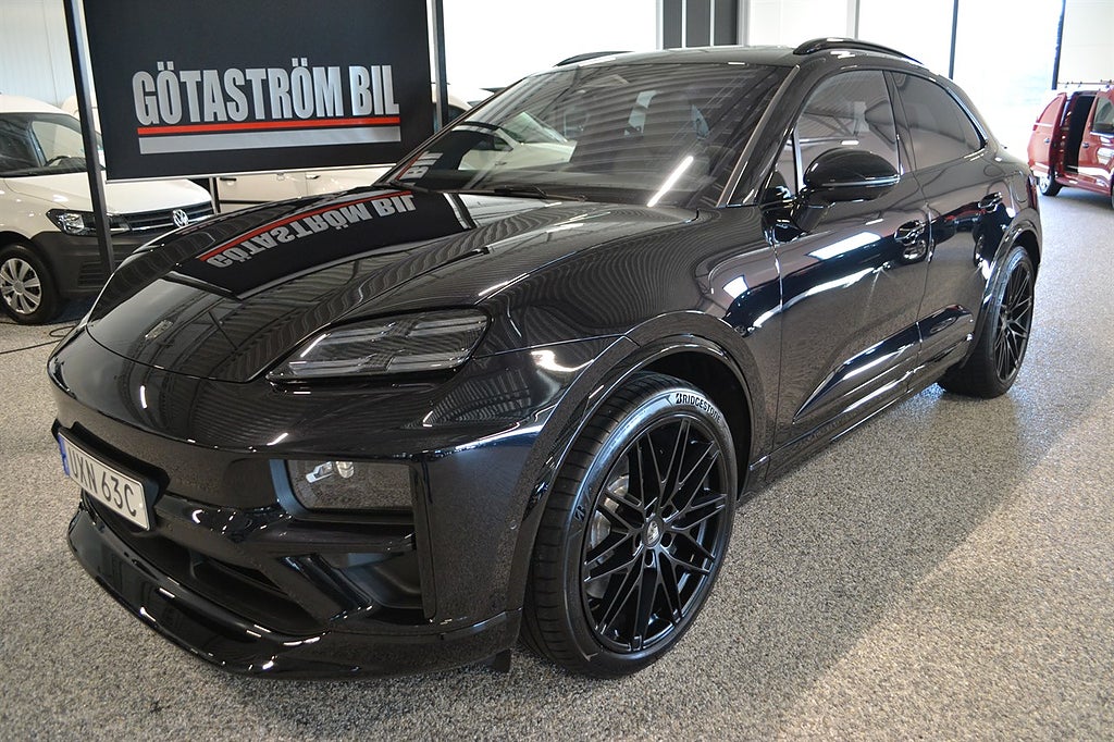 Porsche Macan Turbo Electric 639hk /Fin spec,VAT