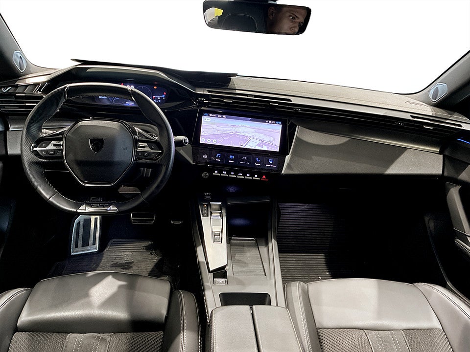 Bild på Peugeot 408 GT 1.2 PT 130hk Aut B-KAMERA NAVI