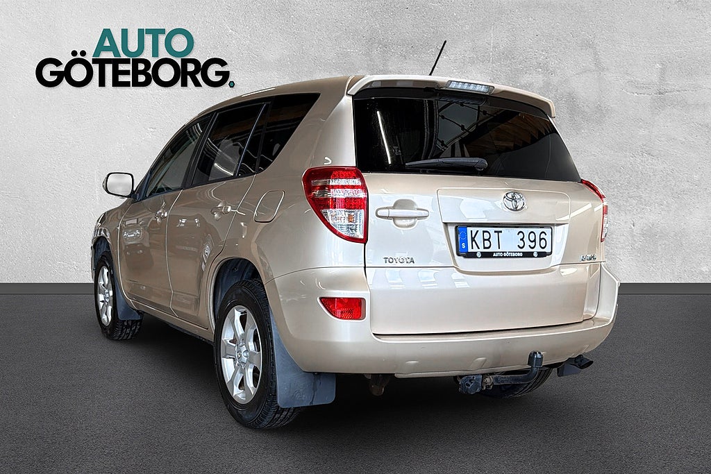 Toyota RAV4 2.0 VVT-i 4x4 2-Ägare Dragkrok Fullservad Välvårdad