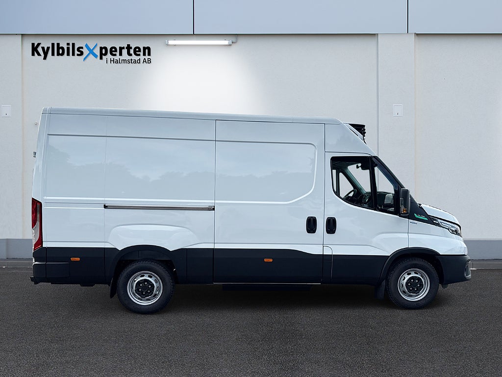 Iveco Daily 38S14GA8 V 12m3 Kylbil gasbil CNG