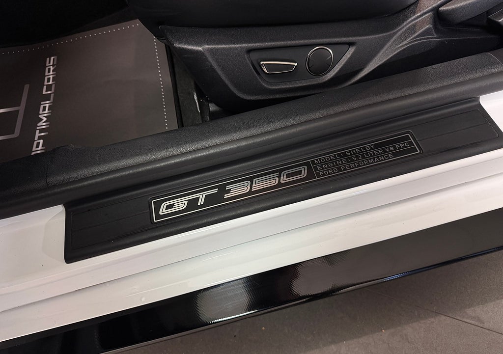 Ford Mustang 2016 - miniatyr 17