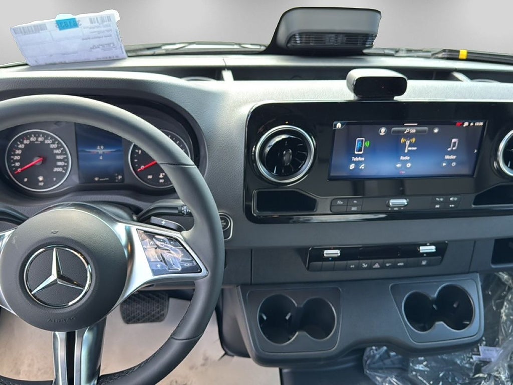 Mercedes-Benz Sprinter 2026 - miniatyr 8