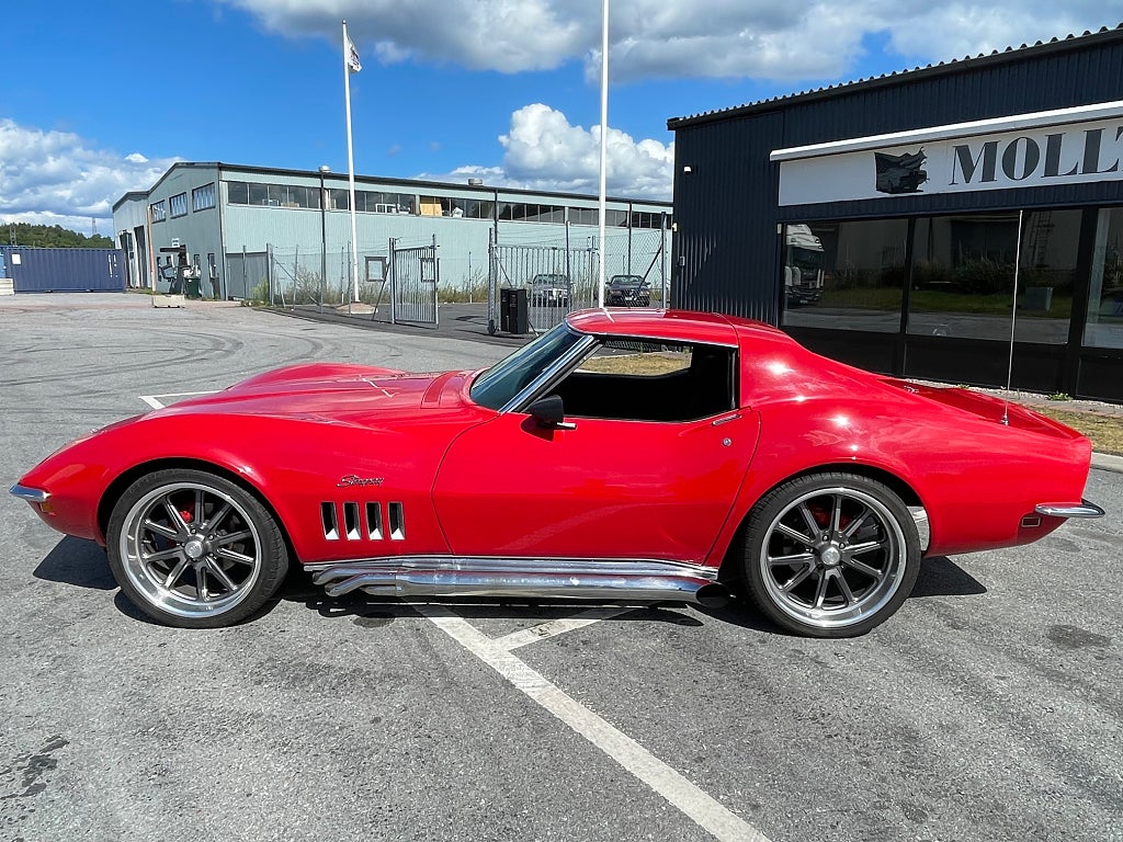 Chevrolet Corvette Stingray 5.7 V8 0kr insats 2811kr/mån