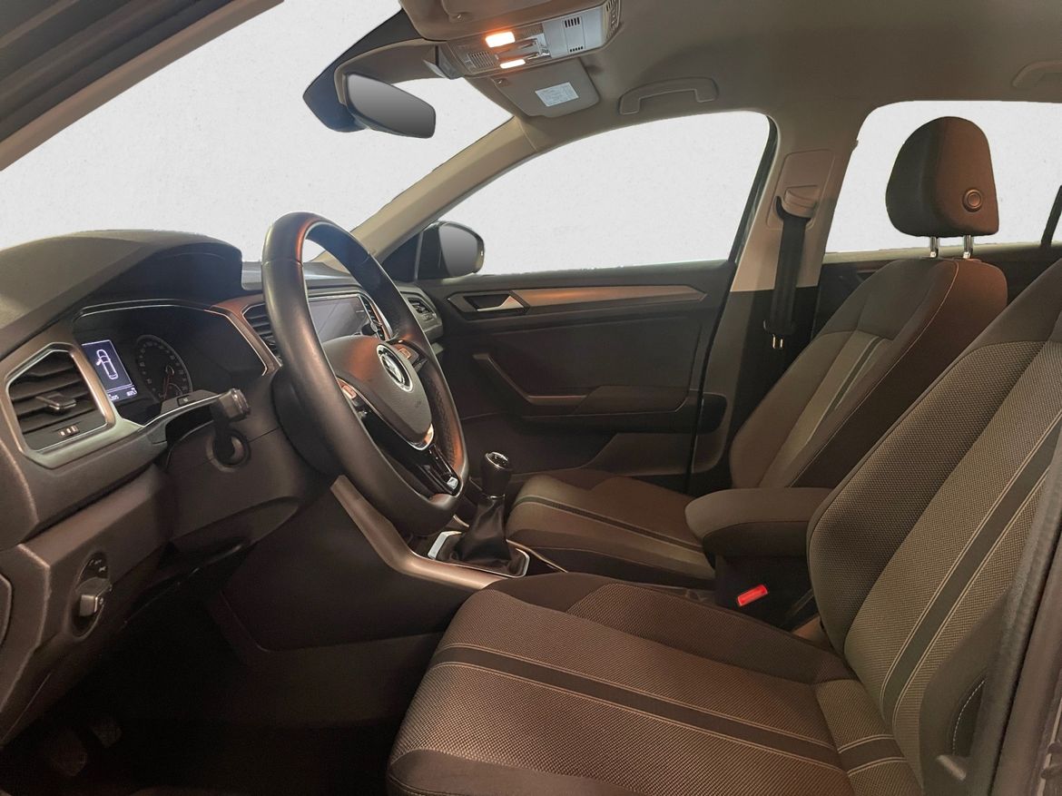 Volkswagen T-Roc 1.0 TSI 2021, bild 7/10