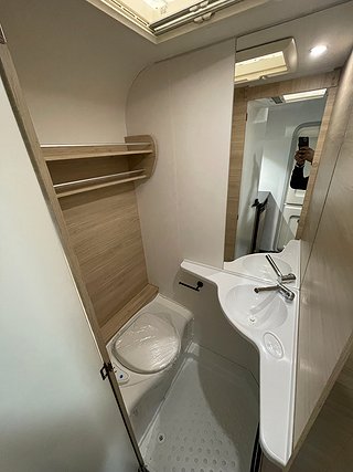 Husvagn, 1-axl Caravelair Alba 400 Style 12 av 12