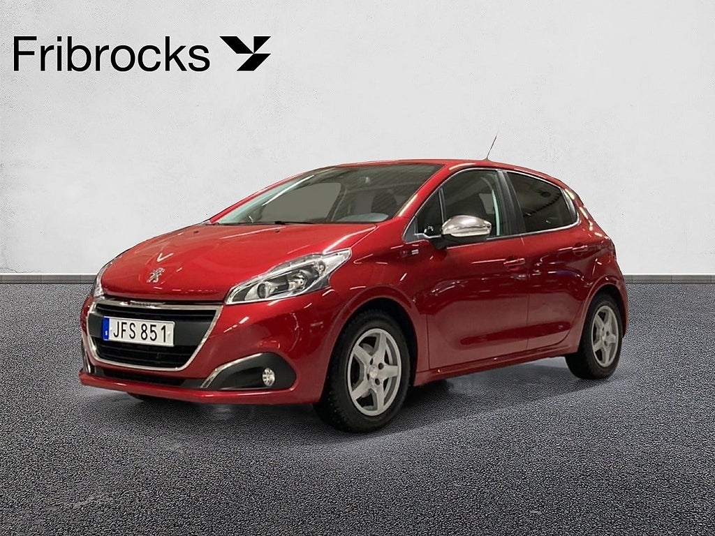 Peugeot 208 Style 82hk Fullservad/Dragkrok/Vinterhjul/3.99%