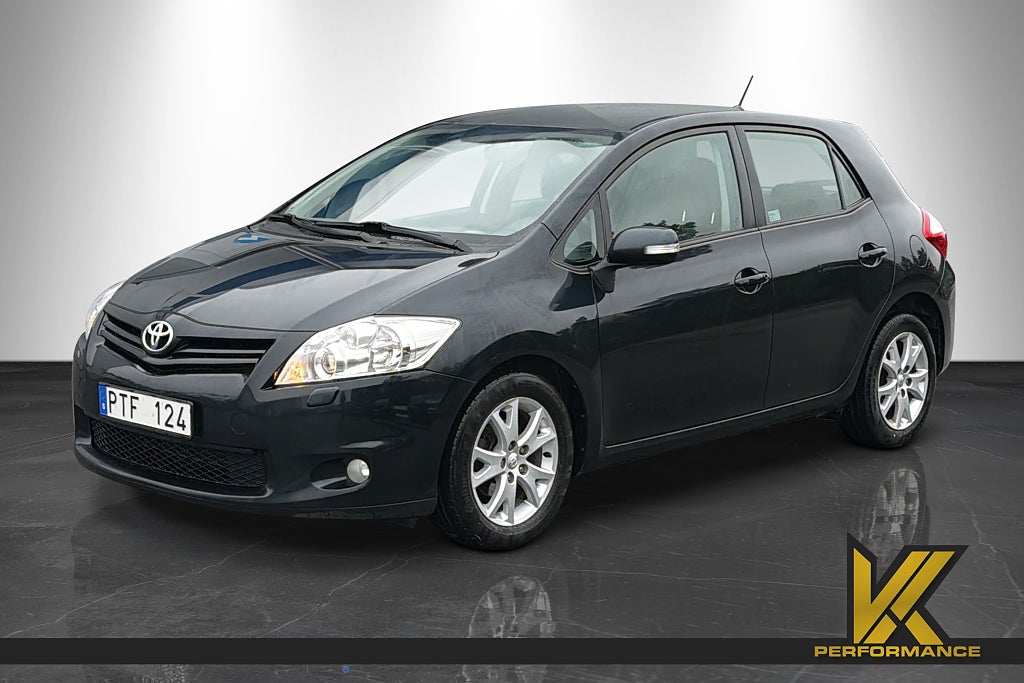 Toyota Auris 5-dörrar 1.6 Valvematic Plus Euro 5 | NYSERVAD