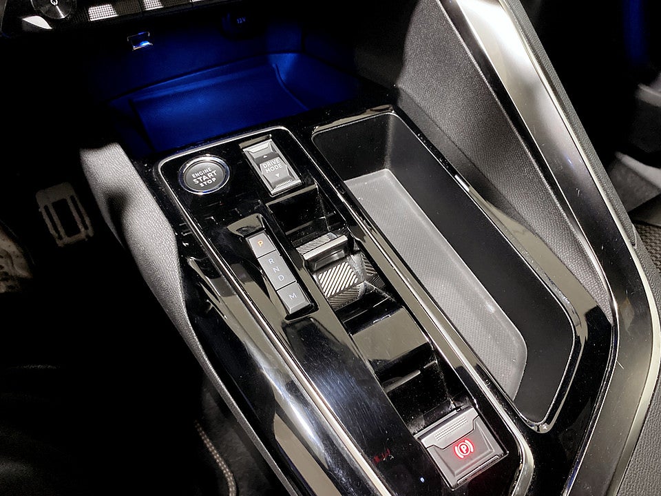 Bild på Peugeot 5008 GT 1.2 PT 130hk Aut 7-SITS B-KAMERA