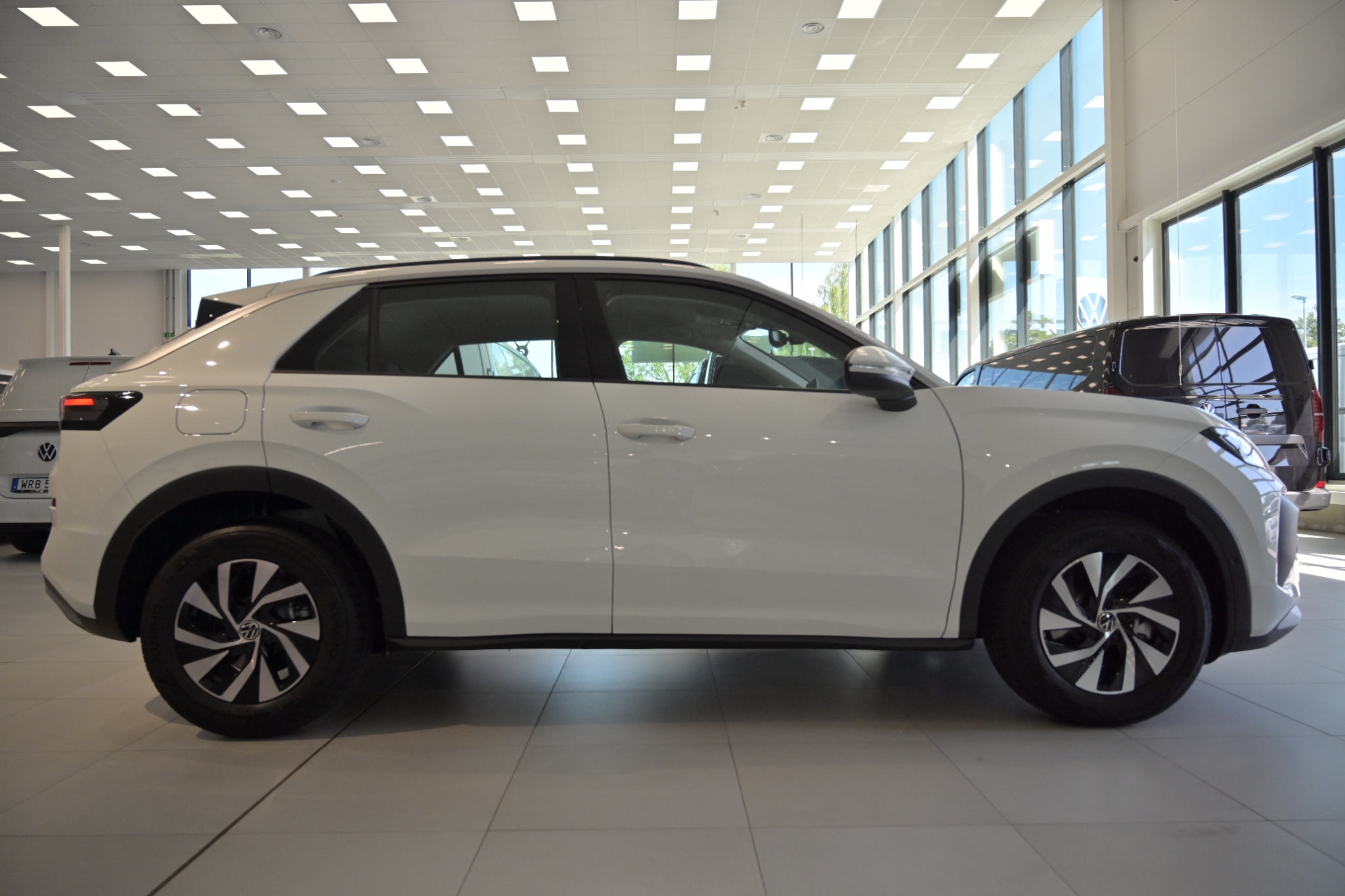 Volkswagen T-Roc 1.5 eTSI 150 hk 2027, bild 6/10