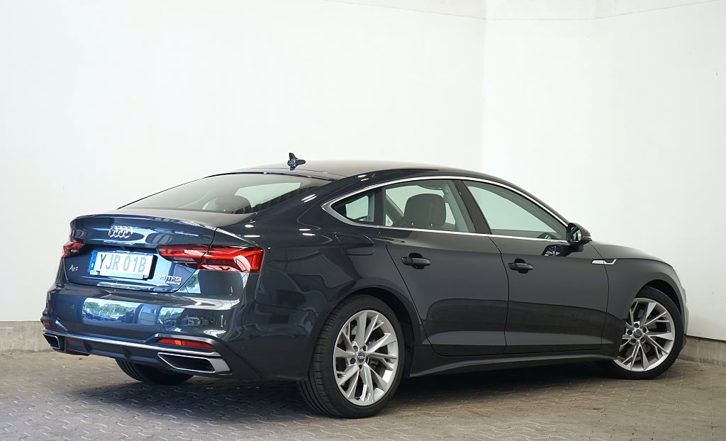 Audi A5 Sportback 45 TFSI quattro Värmare B-kamera 245hk