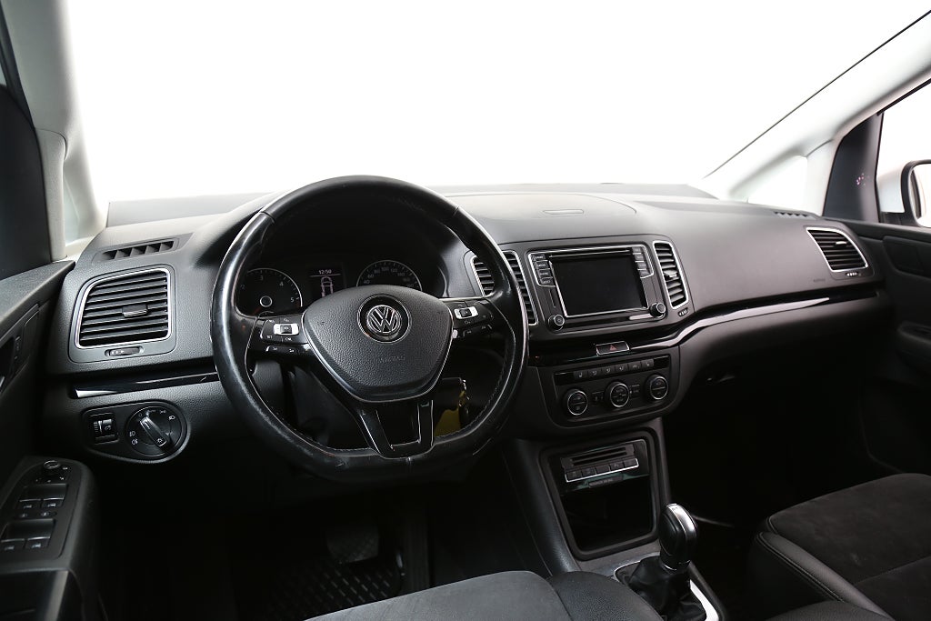 Volkswagen Sharan 2,0 TDI 184hk 4Motion GT DSG Värmare Drag 7-sits 2017