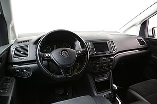 Minibuss Volkswagen Sharan 14 av 28