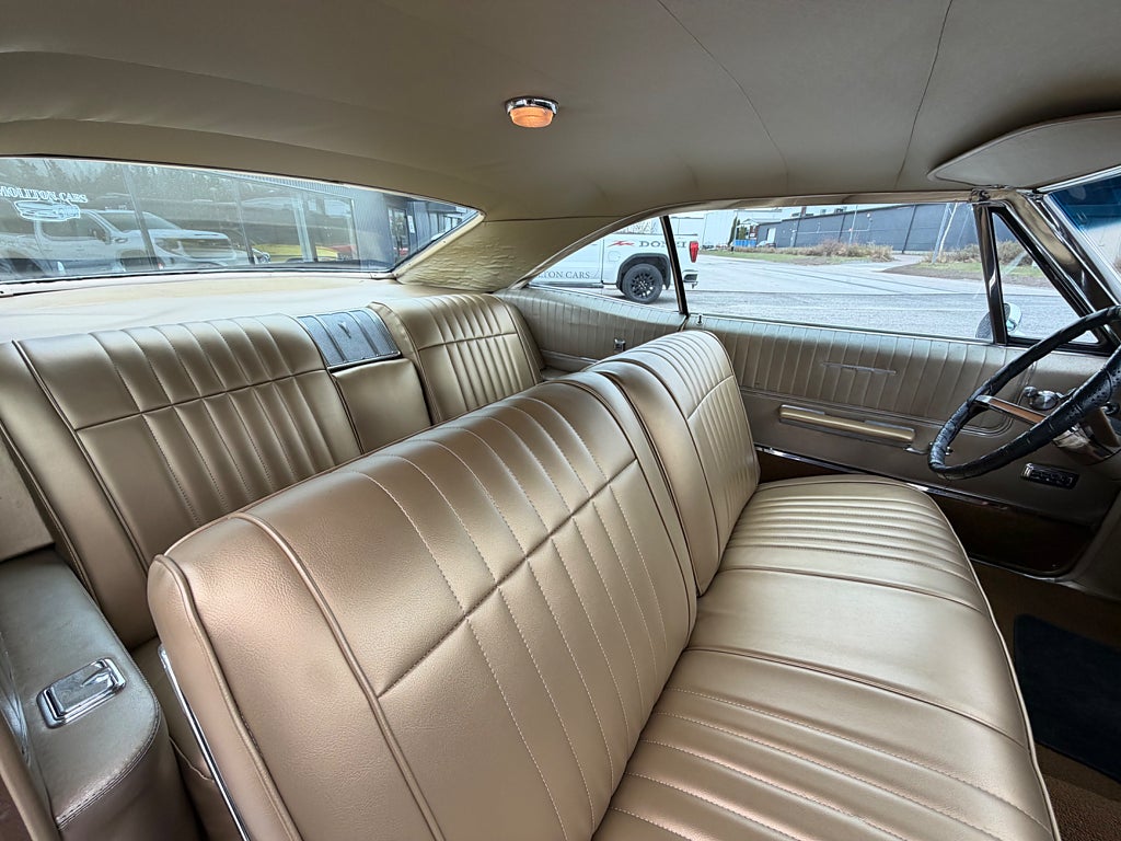 Pontiac Bonneville 2-dörrars Hardtop 6.4 V8