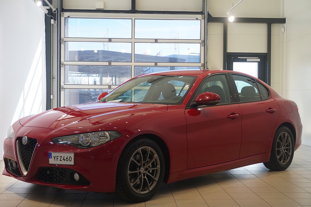Alfa Romeo Giulia Ränta 4,99% | 2.2 Jtd Super 180hk