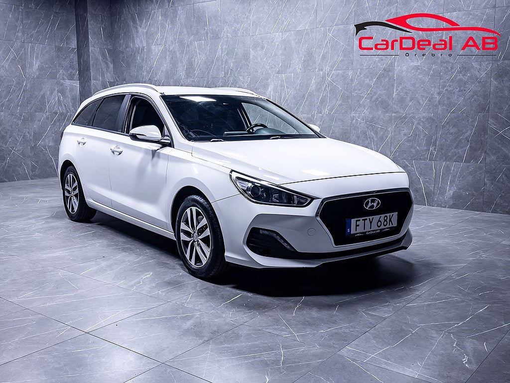 Hyundai i30 Kombi 1.4T-GDi DCT Trend 140hk Kamera CarPlay Rattvärme