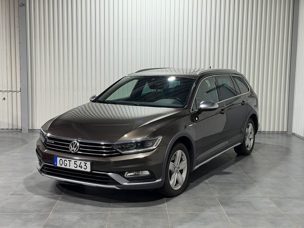 Volkswagen Passat Alltrack 2.0 TDI DSG 4Mot Panorama GTS 240hk 