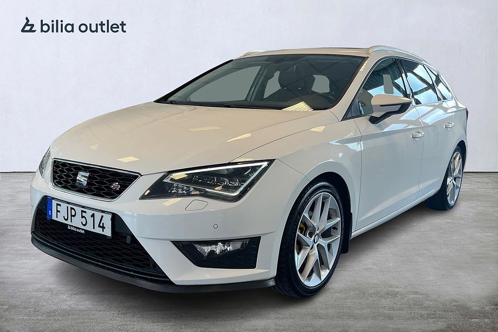 Seat Leon ST 1.4 TSI FR / Drag Pano Kamera CarPlay Värmare