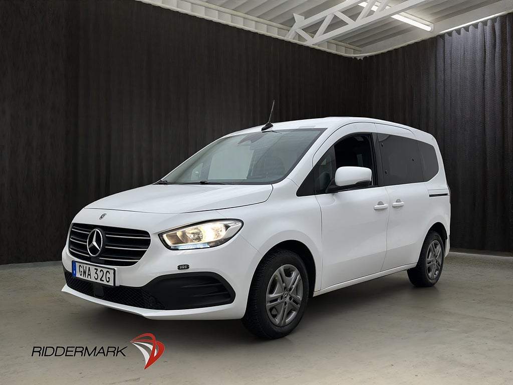 Mercedes-Benz T 180 Style M/K-Värmare B-Kamera CARPLAY Moms