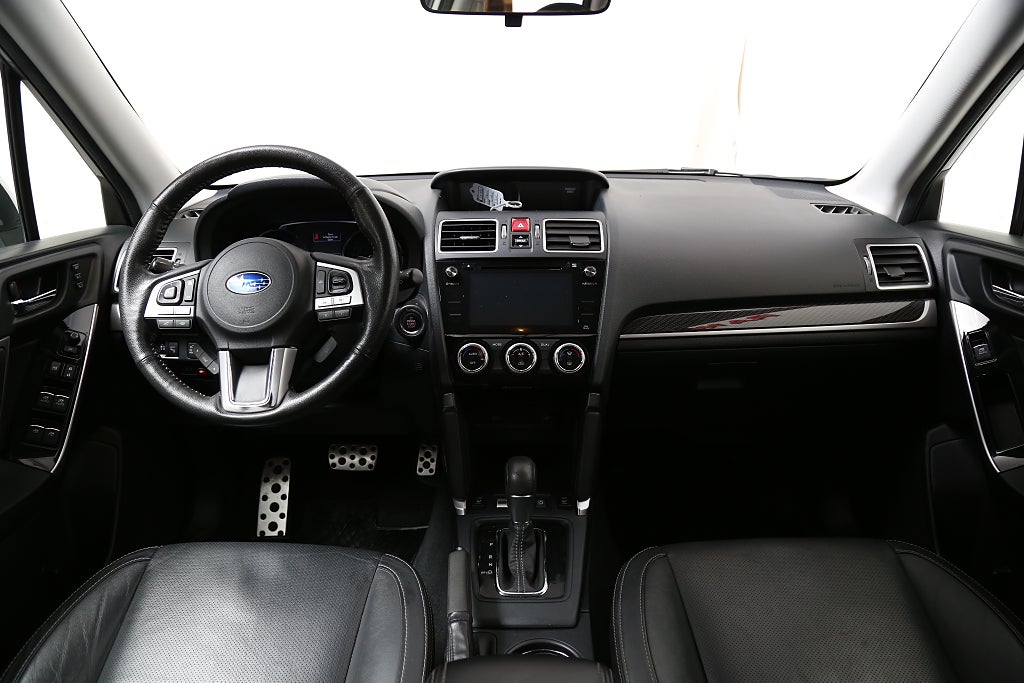 Subaru Forester 2,0i 150hk XE AWD Aut Skinn Extraljus Dragkrok 2019