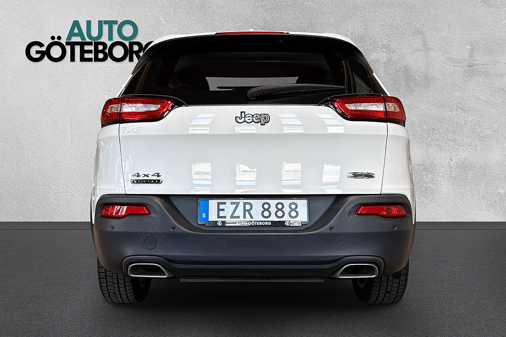 Jeep Cherokee 2.0 CRD 4WD Dragkrok ENDAST 450 MIL 1-Ägare Nyskick