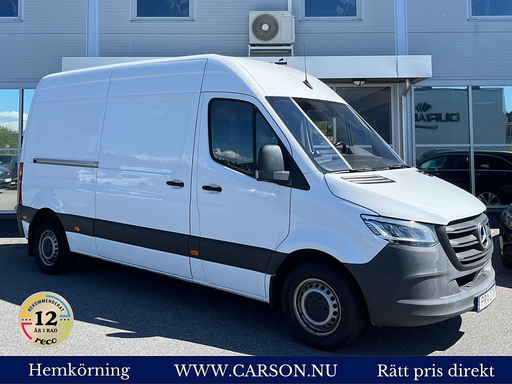 Mercedes-Benz Sprinter 211 CDI FWD Panel Van Carplay Värmare Backkamera
