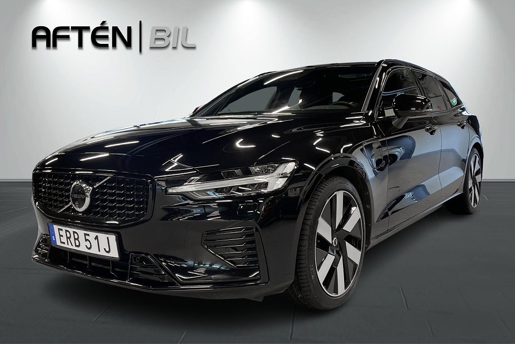 Volvo V60 Recharge T8 AWD Ultimate Dark 456hk - Drag, Pano