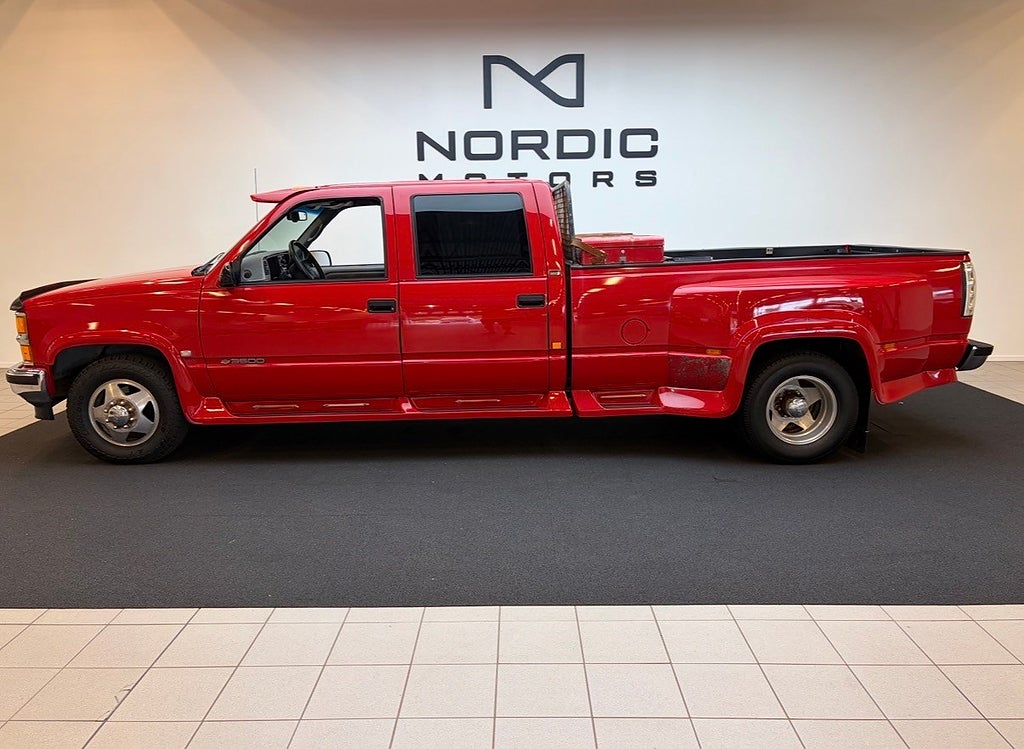 Chevrolet C3500 Crew Cab 7.4 V8 Hydra-Matic, 294hk