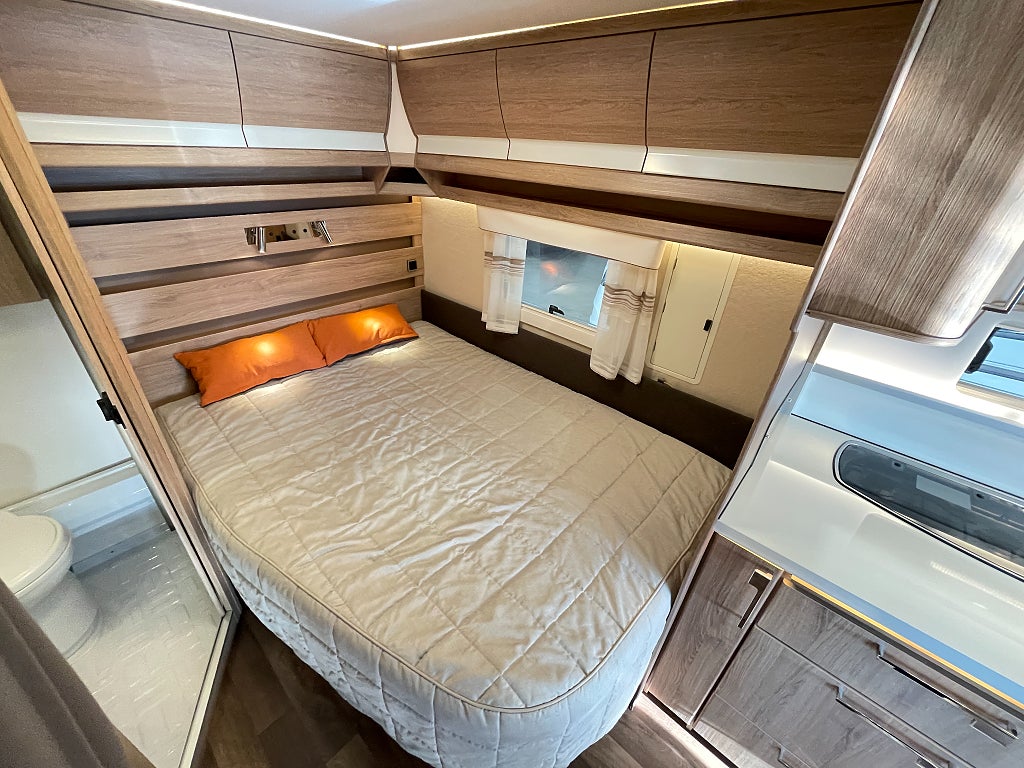 Kabe Smaragd 520 XL KS / ALDE / AC / Året runt standard / 1995kr/mån  - Kabe